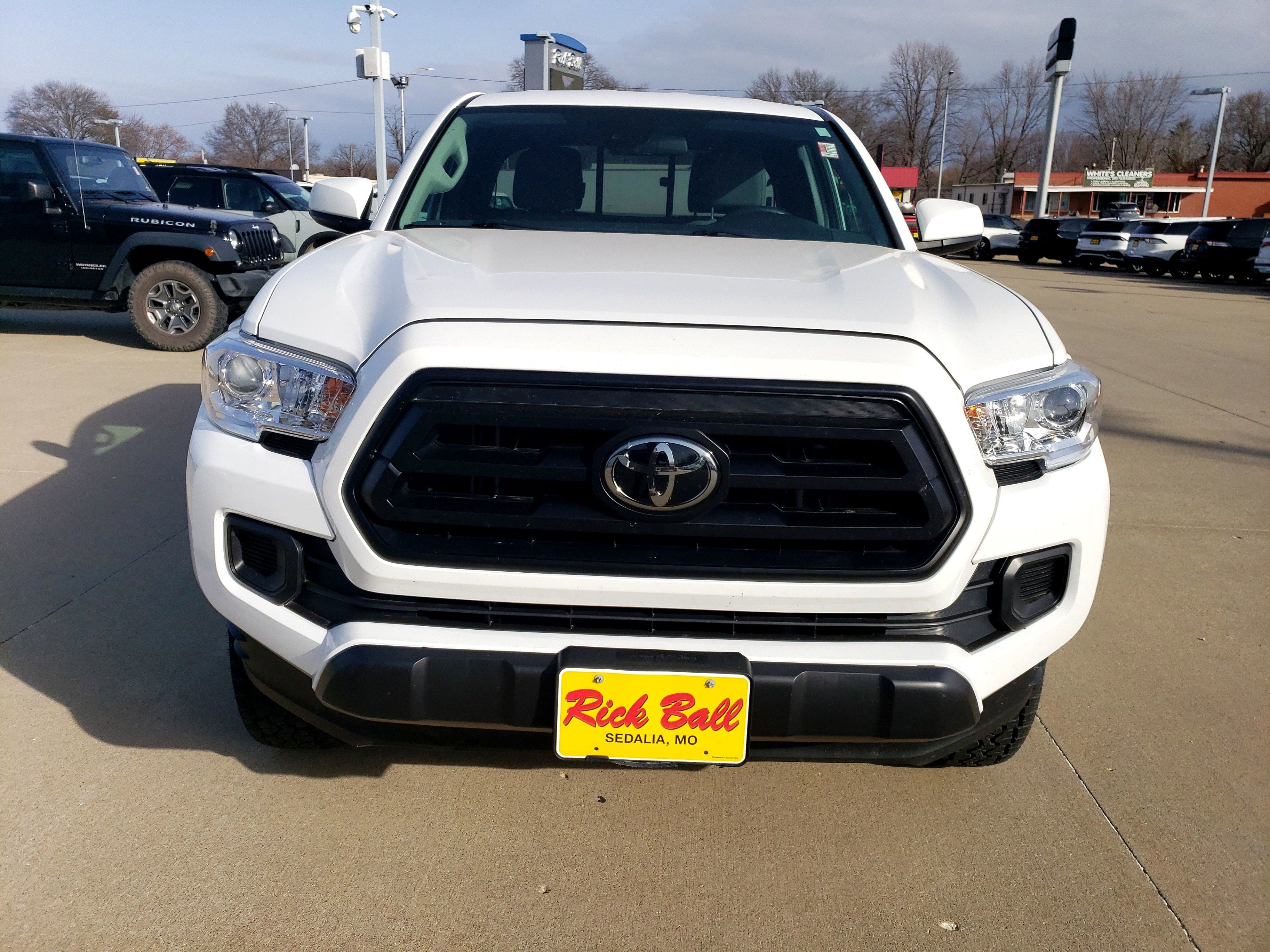 2022 Toyota Tacoma 2WD SR