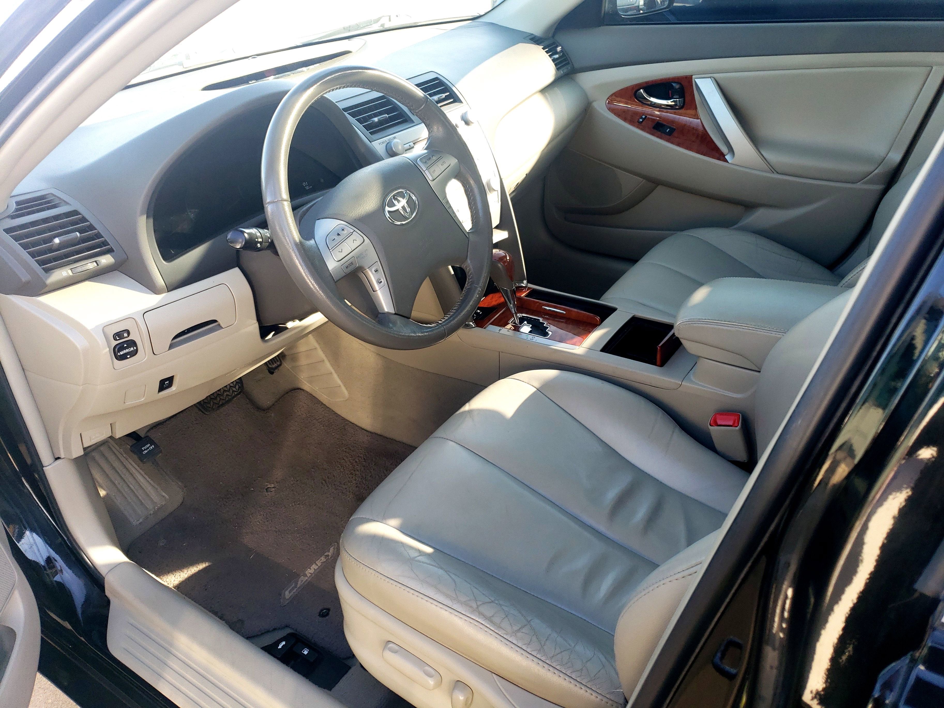 2011 Toyota Camry XLE
