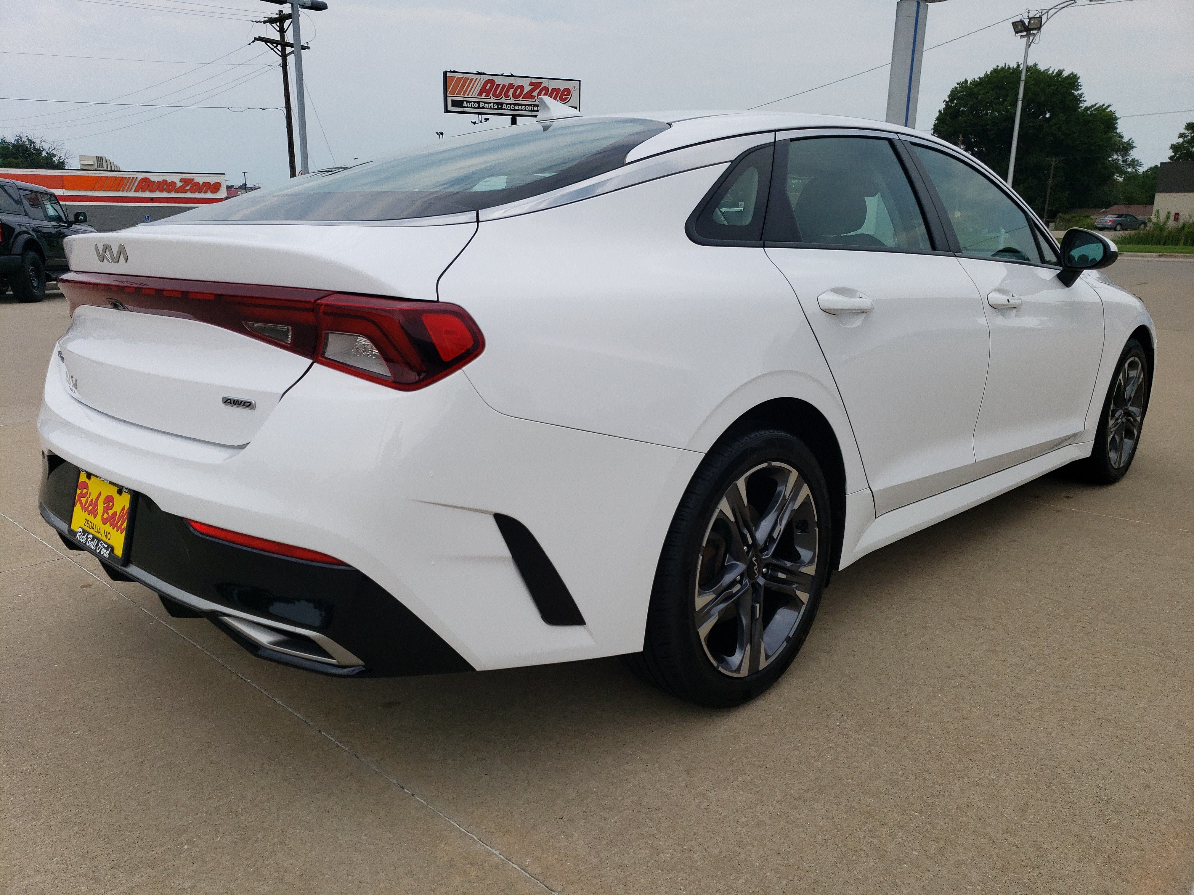 2022 Kia K5 LXS