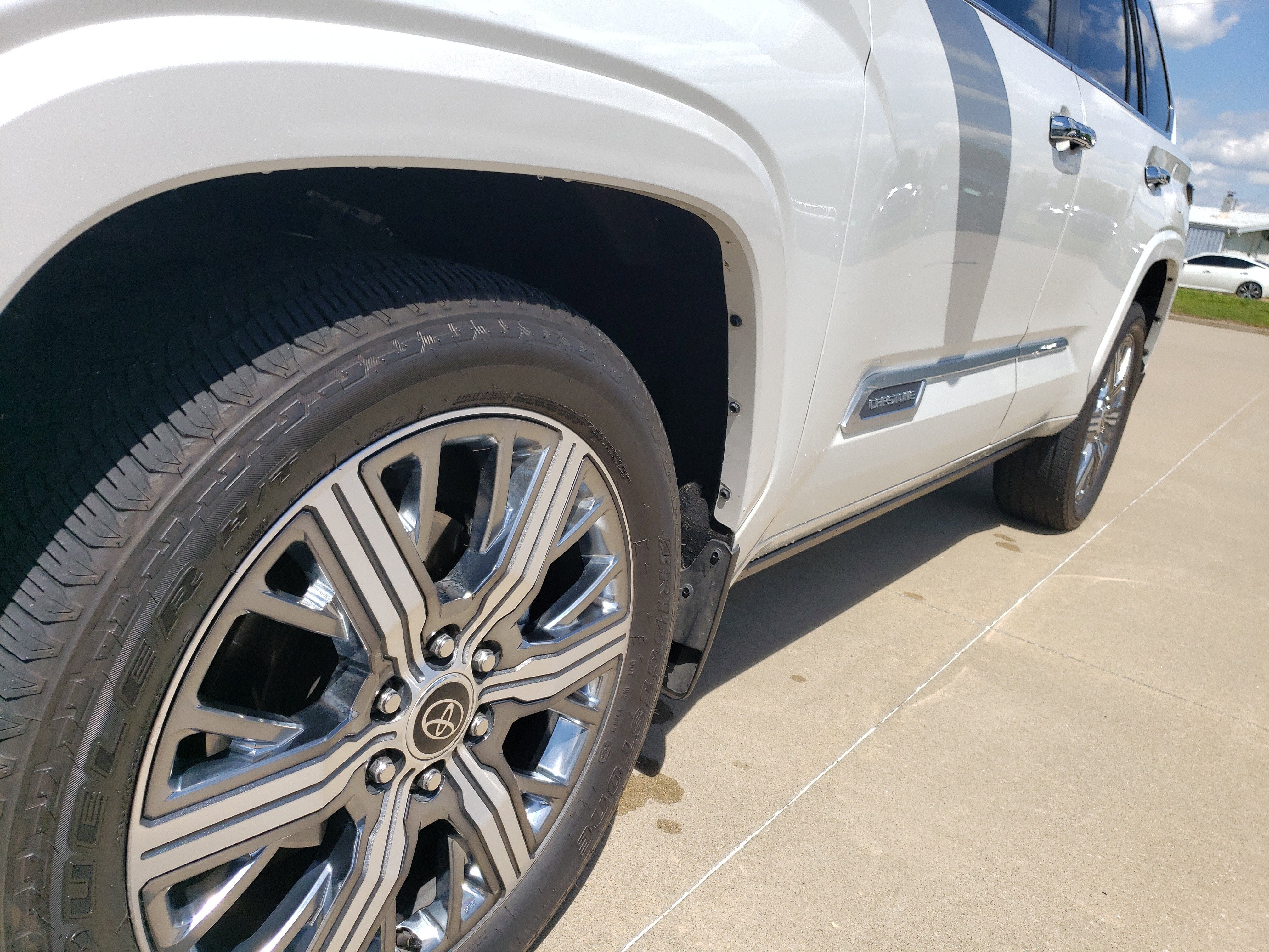 2024 Toyota Sequoia Base